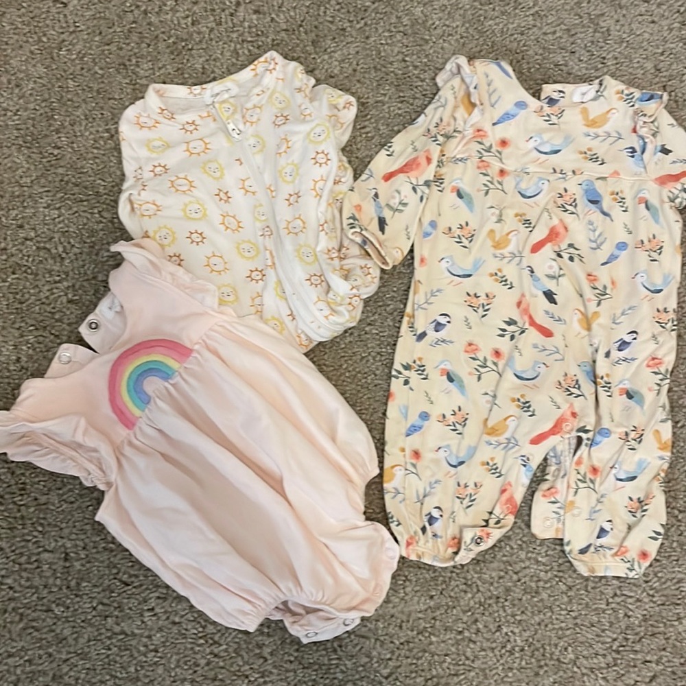Angel Dear lot. 0-3M EUC